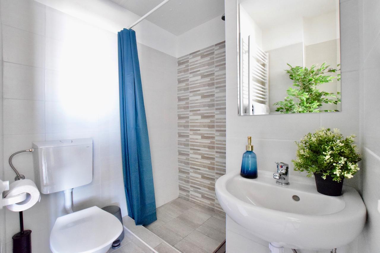 Standard Apartment By Hi5 - Bazilika Suite Budapest Luaran gambar