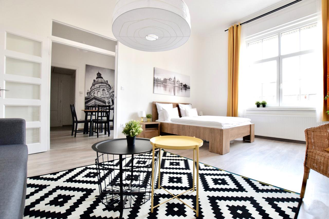 Standard Apartment By Hi5 - Bazilika Suite Budapest Luaran gambar